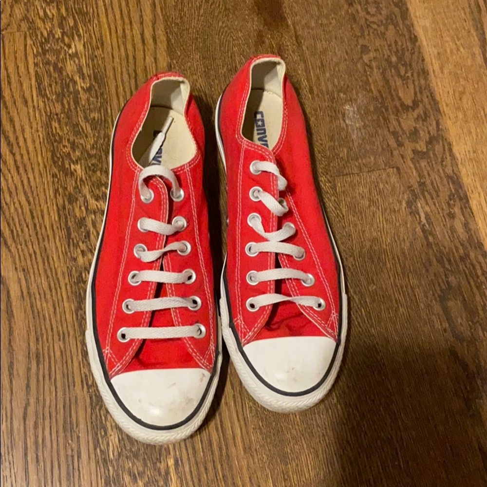 red pair of converse